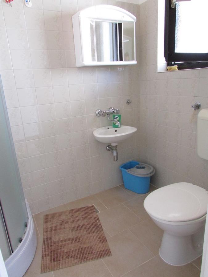 Mirela House With Apartment Umago Esterno foto