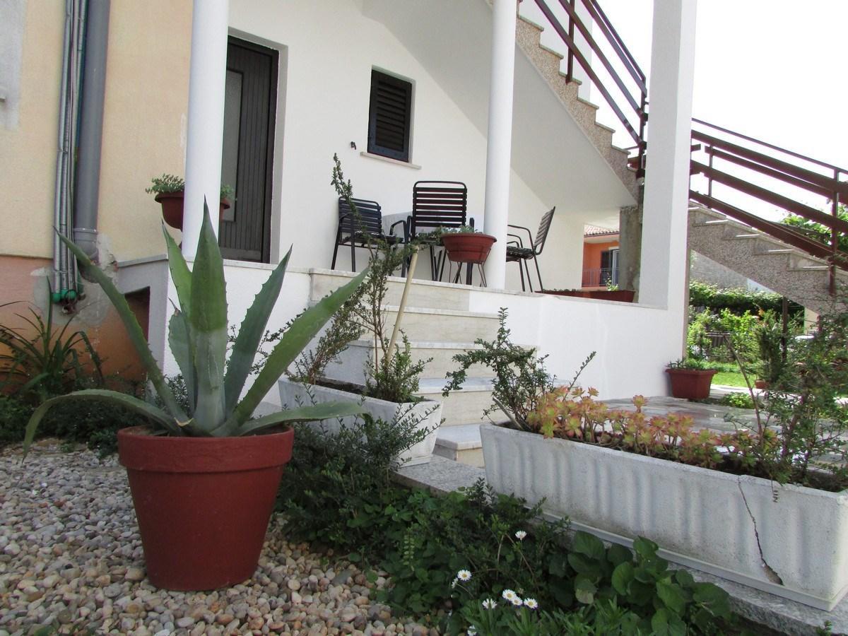 Mirela House With Apartment Umago Esterno foto